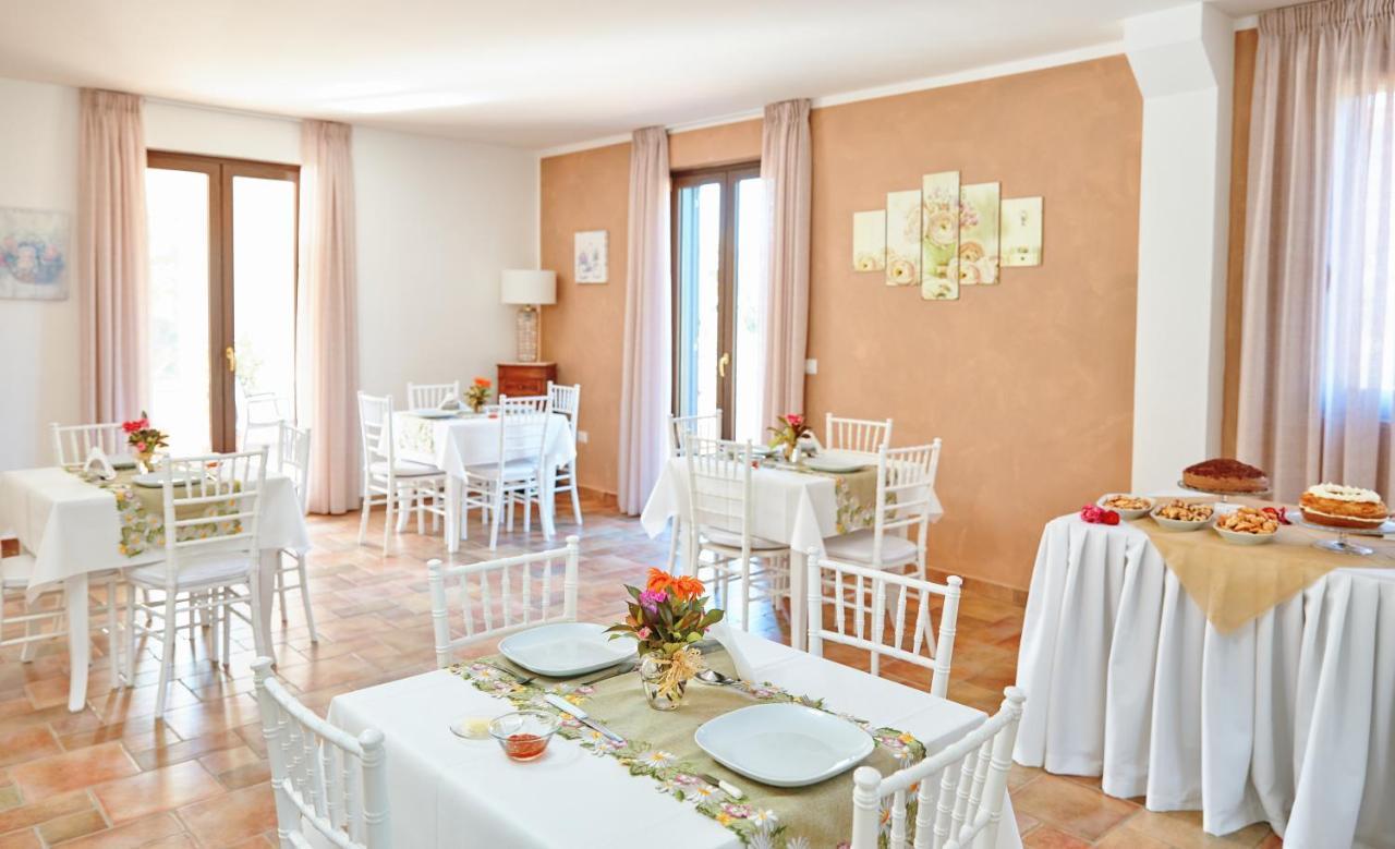 Cuore Del Cilento Relais&Retreat Bed and Breakfast Castellabate Exteriör bild